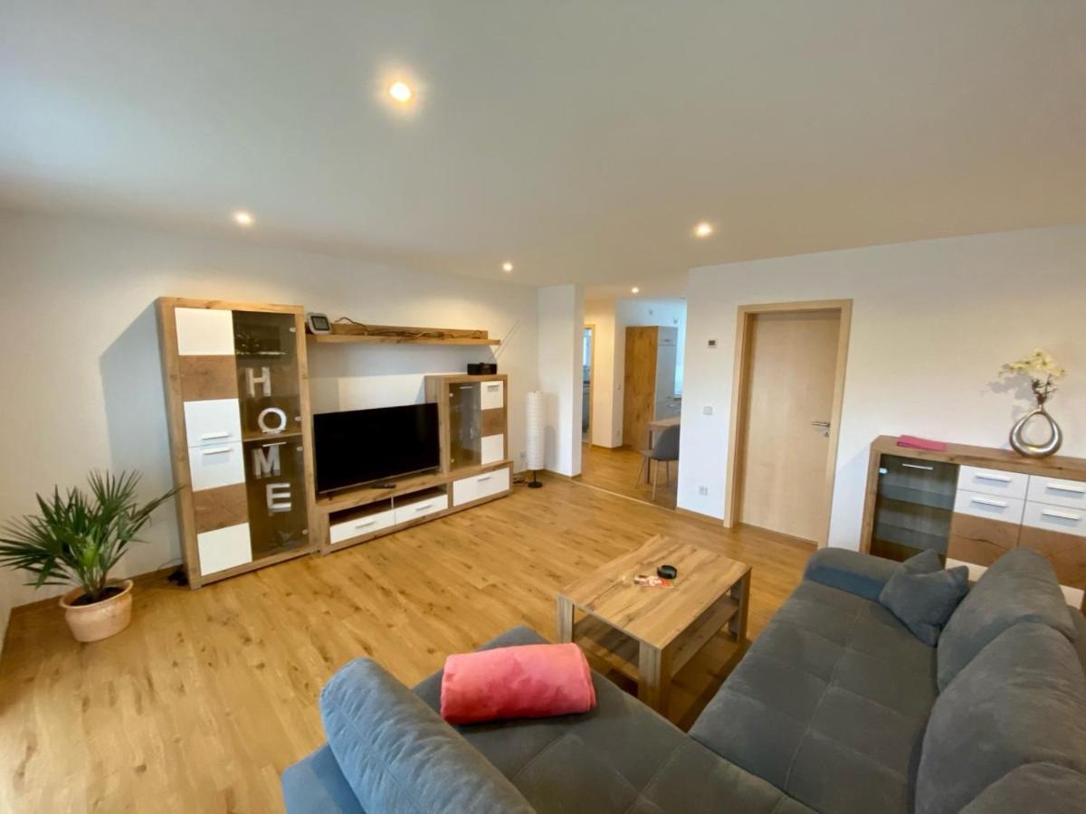 Stadtoase Geraeumige Gaestewohnungen Mit Balkon, Komfort, Modernitaet Und Ruhe, Fuer Monteure Geeignet, Free Wifi Frankenberg Zewnętrze zdjęcie