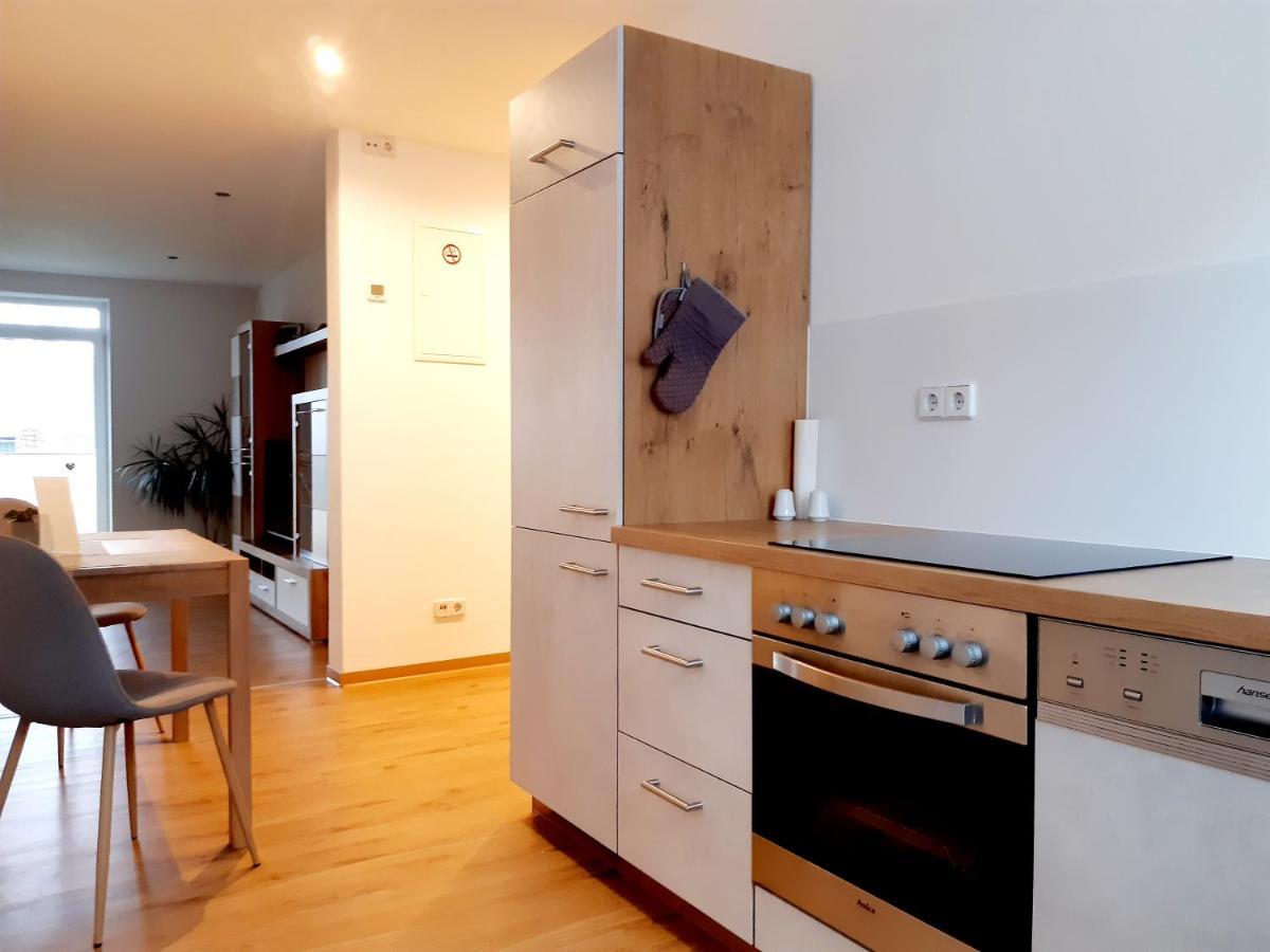 Stadtoase Geraeumige Gaestewohnungen Mit Balkon, Komfort, Modernitaet Und Ruhe, Fuer Monteure Geeignet, Free Wifi Frankenberg Zewnętrze zdjęcie