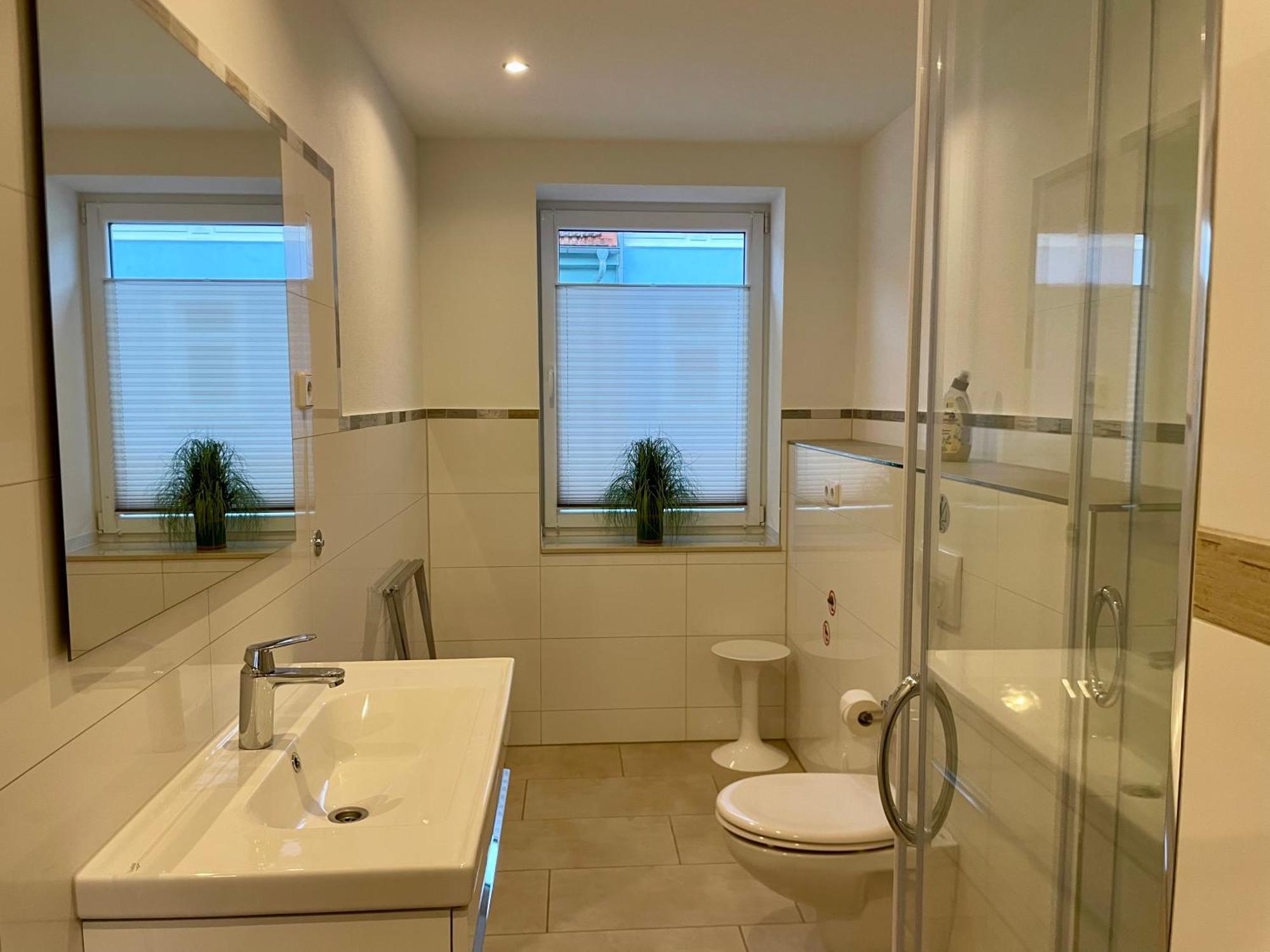 Stadtoase Geraeumige Gaestewohnungen Mit Balkon, Komfort, Modernitaet Und Ruhe, Fuer Monteure Geeignet, Free Wifi Frankenberg Zewnętrze zdjęcie