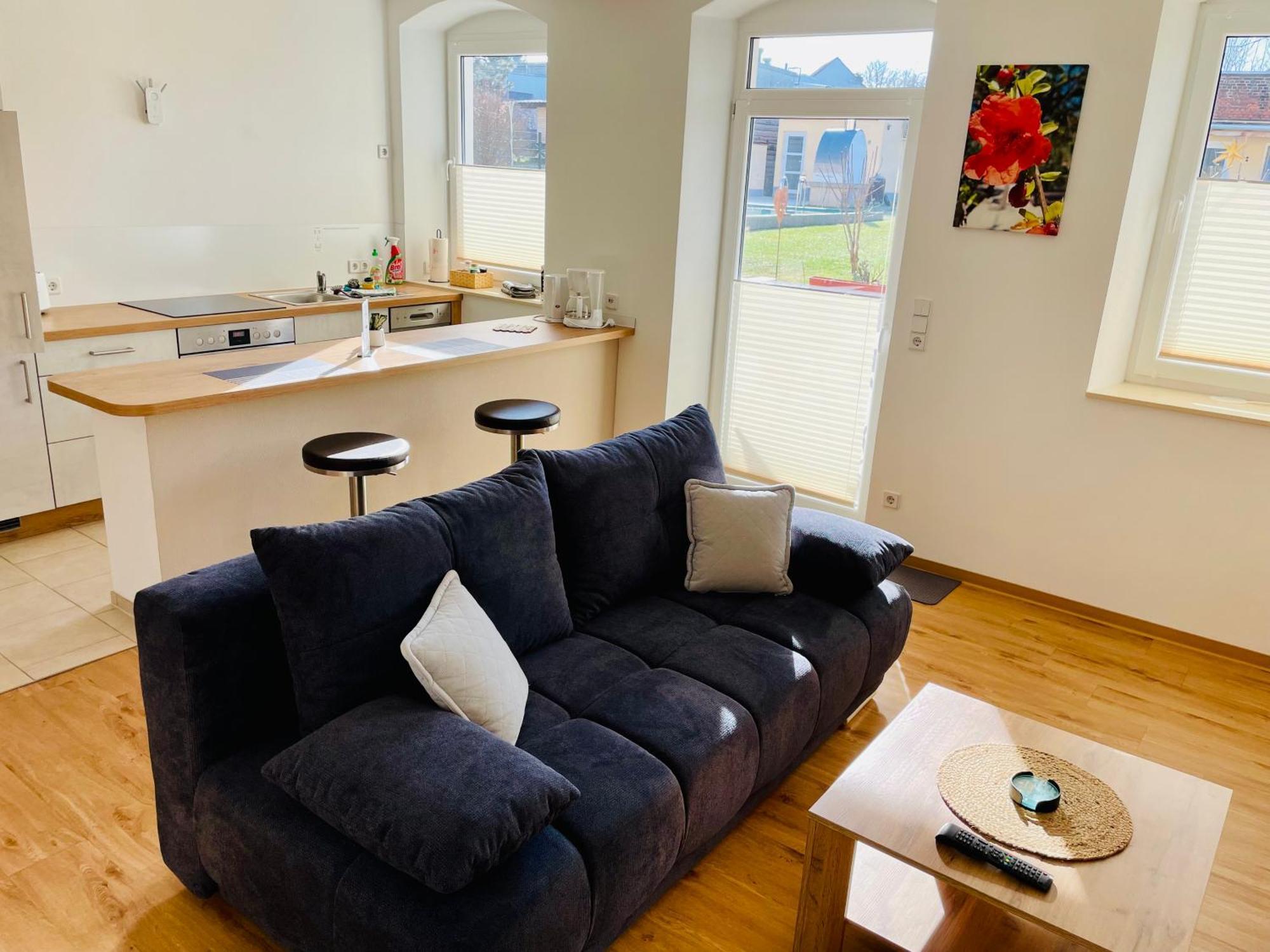 Stadtoase Geraeumige Gaestewohnungen Mit Balkon, Komfort, Modernitaet Und Ruhe, Fuer Monteure Geeignet, Free Wifi Frankenberg Zewnętrze zdjęcie